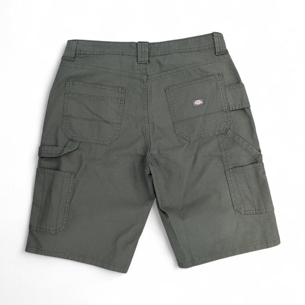 Dickies Women’s Craft cargo khaki green longer work shorts
